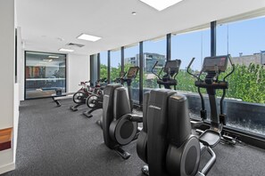 Apartment | Spa treatment - Chic 1-bed With Balcony Views and Amenities (Melbourne)