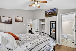 2 Schlafzimmer, Bügeleisen/Bügelbrett, WLAN, Bettwäsche