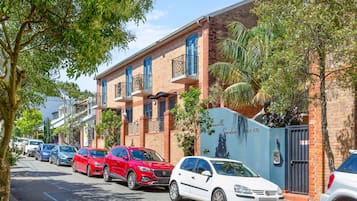 Apartment | Exterior