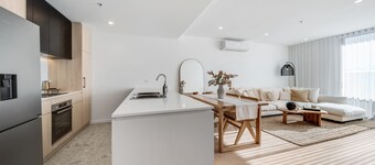 Spacious 1-bed Apartment With Gym, BBQ & Parking