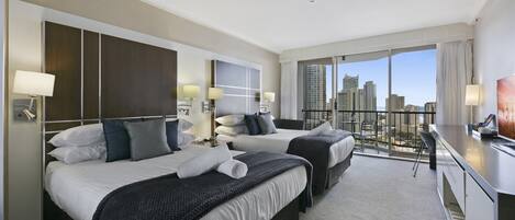 1 Schlafzimmer, laptopgeeigneter Arbeitsplatz, BĂŒgeleisen/BĂŒgelbrett