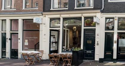 Twenty Five City (Room 1)