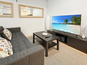 Apartment | Living room