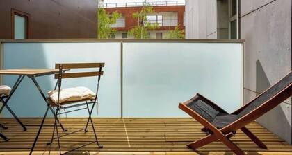 Large apartment with 2 parking spaces near Paris - air-conditioned