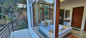 โซลิทูด อินน์ บาย อีพิค ฮอสพิทาลิตี้