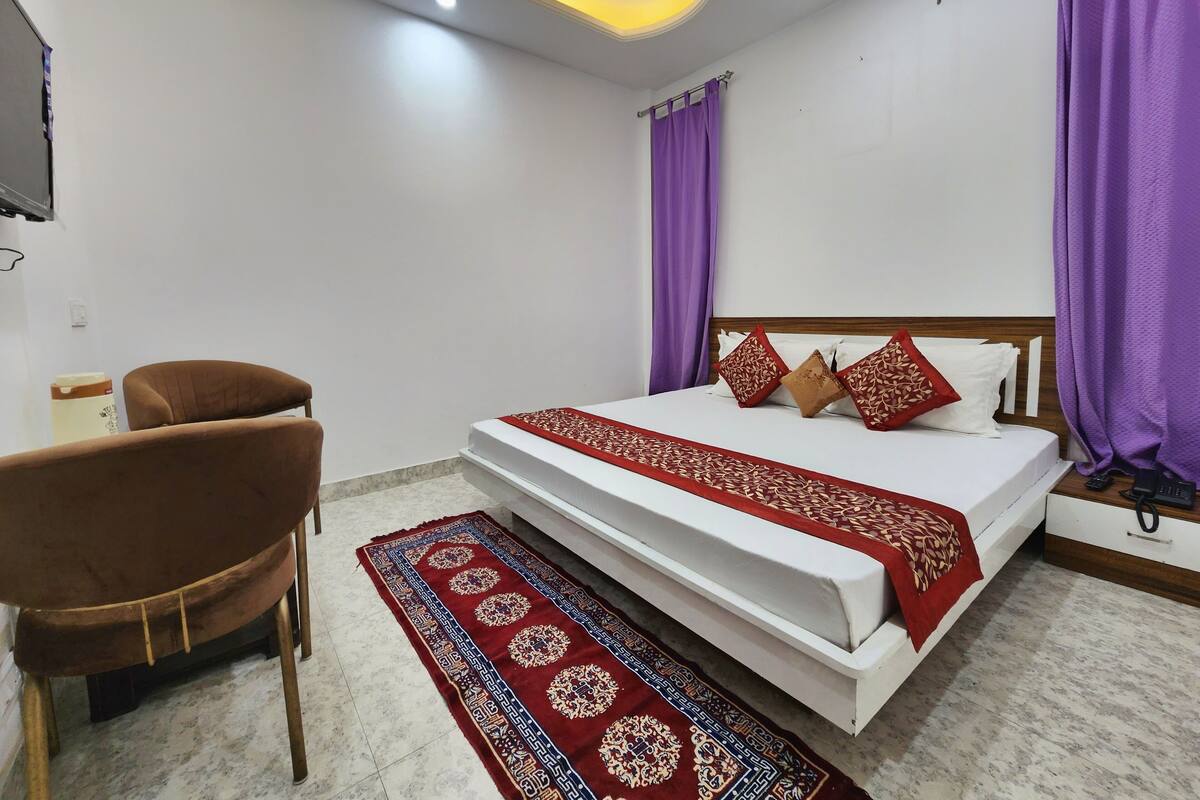 مكواة/لوح كي وواي فاي مجانًا