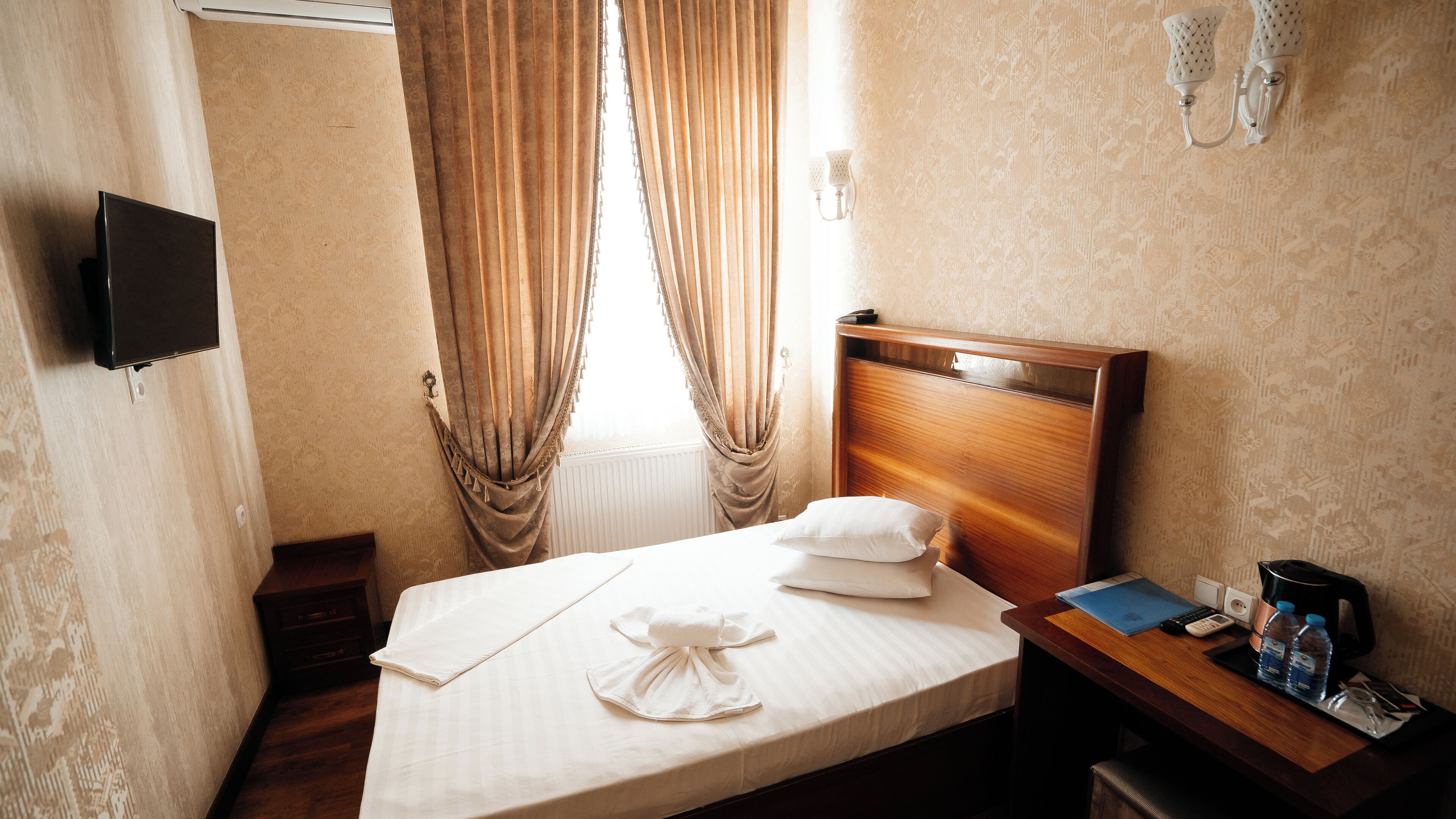 Standard Single Room