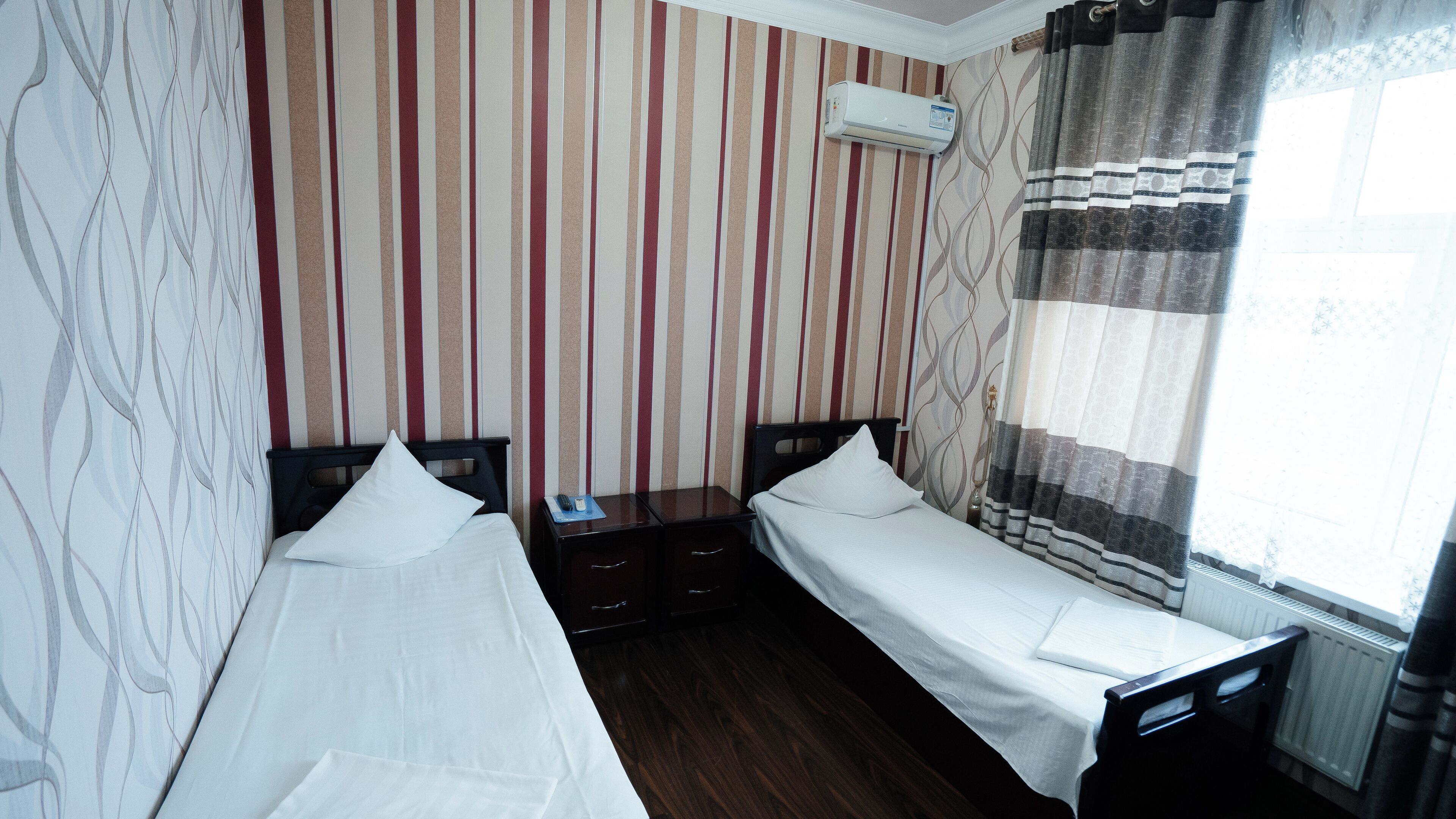 Standard Twin Room, City View