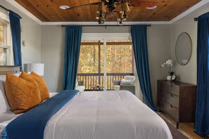 3 chambres, bureau, fer et planche à repasser, lit parapluie