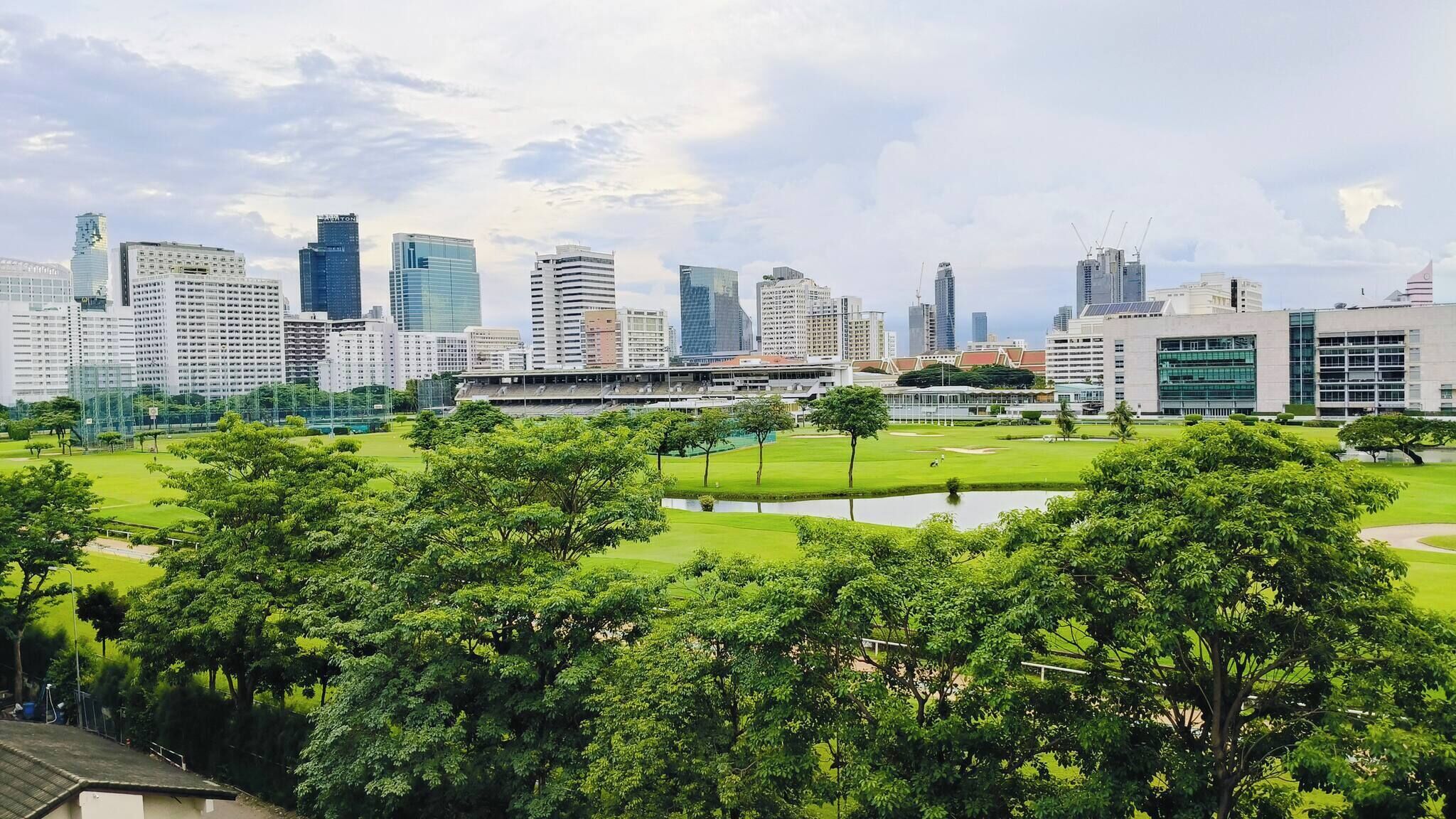 อพาร์ทเมนท์, 1 ห้องนอน, สูบบุหรี่ได้, ลานระเบียง | กอล์ฟ