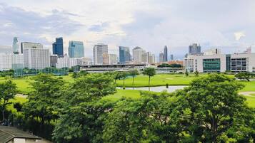 Apartment, 1 Bedroom, Smoking, Patio | Golf