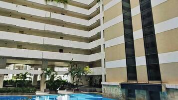 Apartment, 1 Bedroom, Smoking, Patio | Pool | Outdoor pool