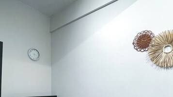 Condo, 2 Bedrooms, Balcony | Living room