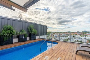 Leilighet | Basseng | Utendørsbasseng