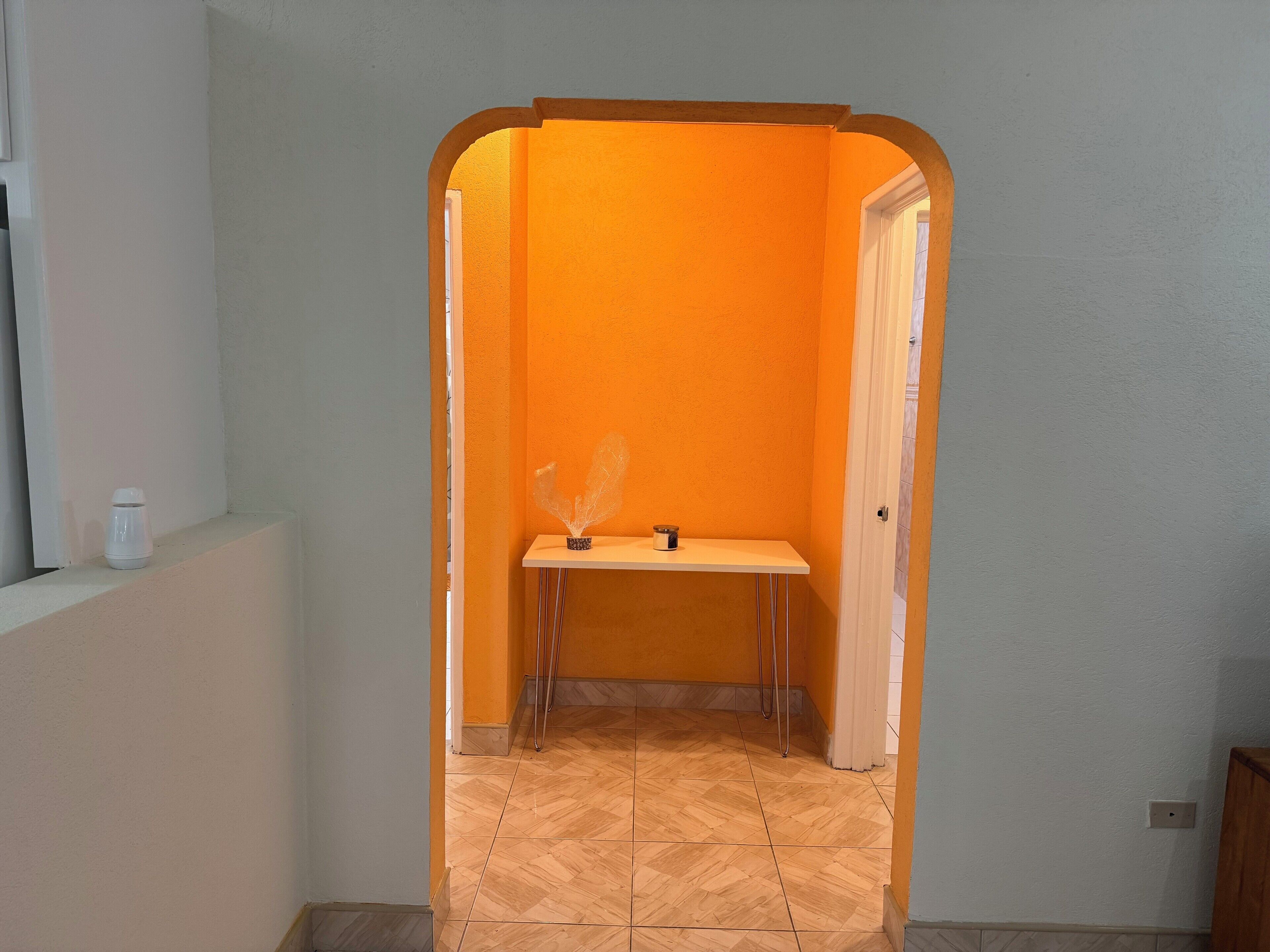 المنشأة من الداخل