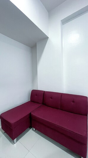 Shared Dormitory, 1 Bedroom, Balcony | Living room - Room-quiet Modern Studio for Work and Re (Iloilo)