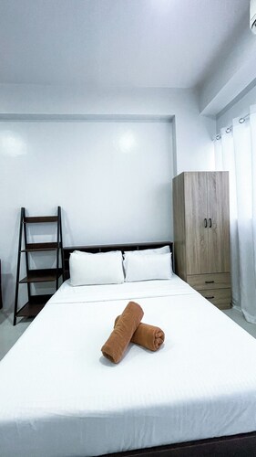 Room-quiet Modern Studio for Work and Re