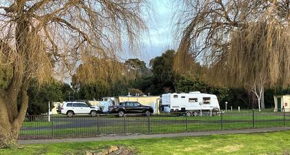 Lake Colac Holiday Park