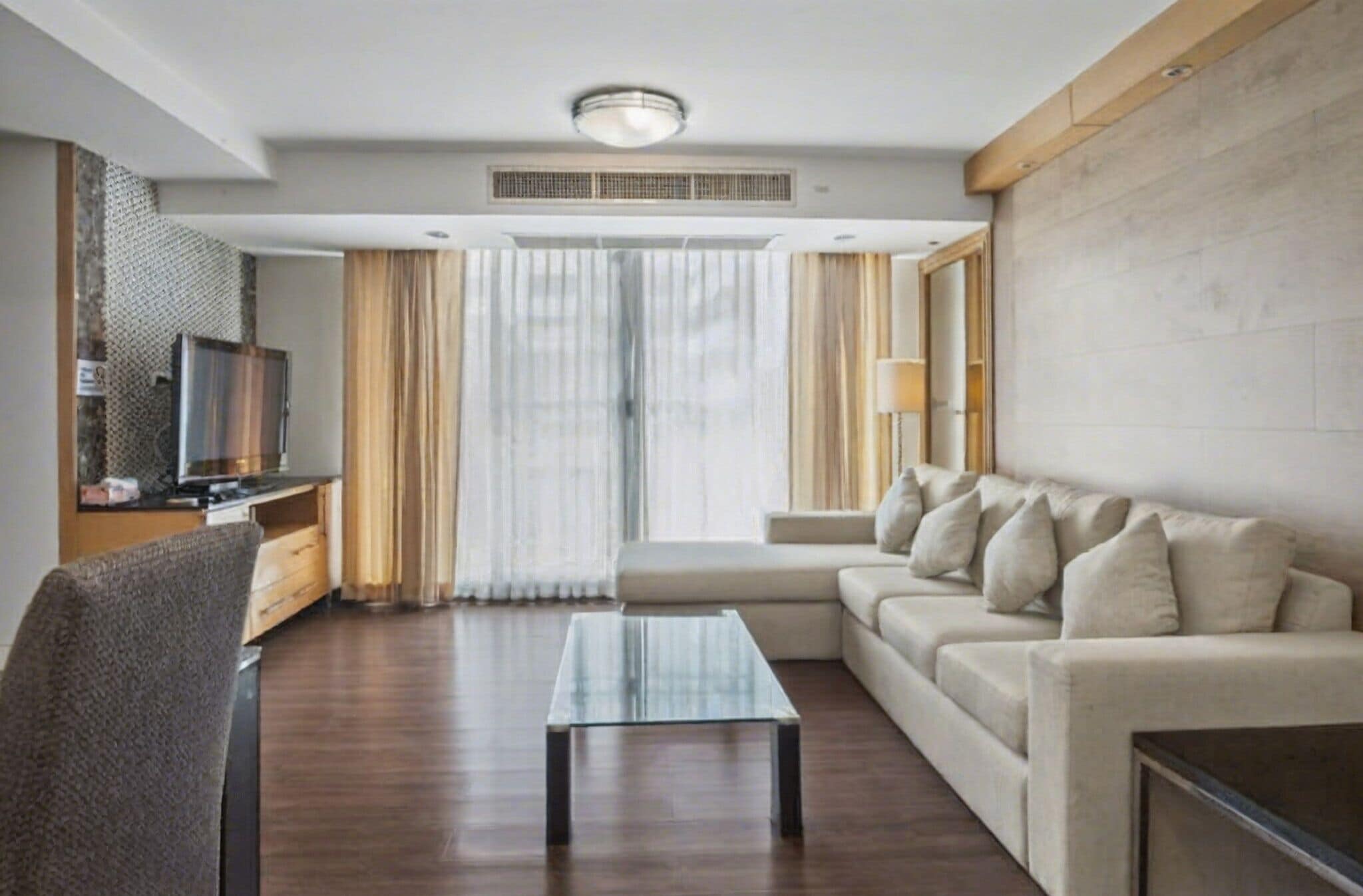 Condo, 2 Bedrooms, Accessible, Balcony | Living room