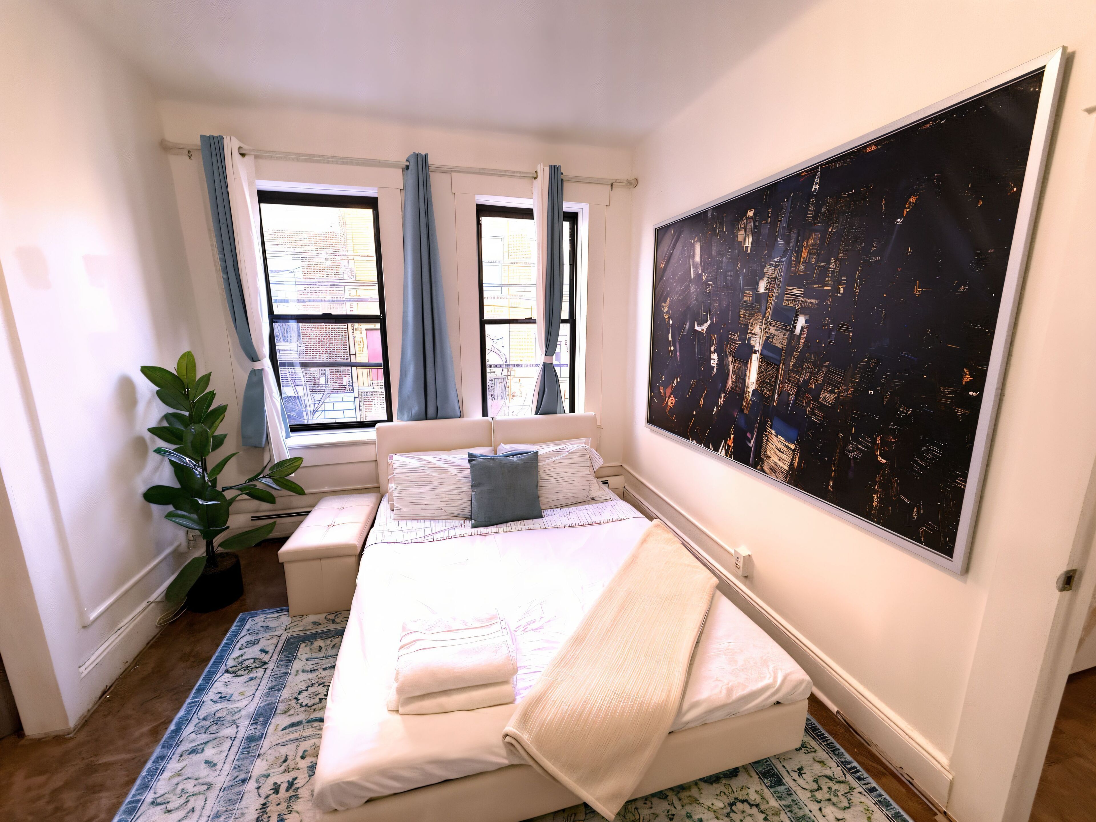 1 chambre, bureau, fer et planche à repasser, Wi-Fi gratuit