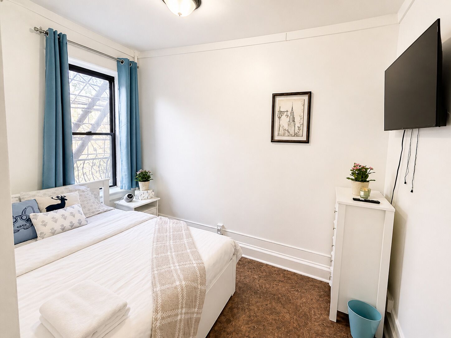 1 slaapkamer, een bureau, een strijkplank/strijkijzer, gratis wifi