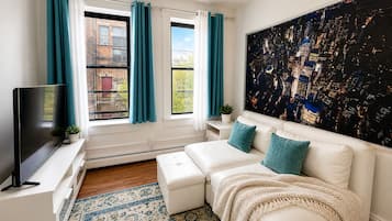 Smart TV, books, video library, stereo