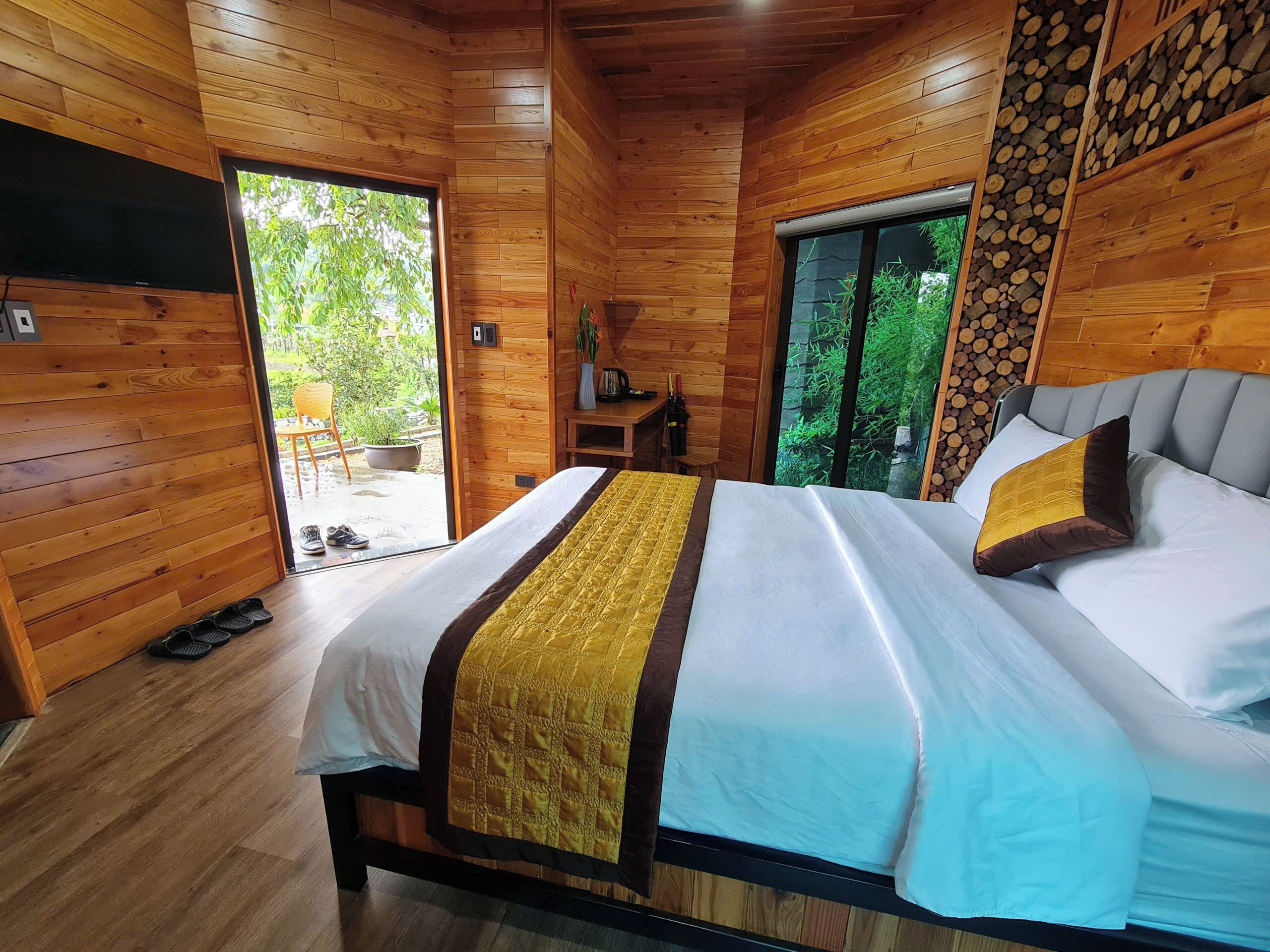 Phòng đôi Superior, quang cảnh resort | Bộ đồ giường kháng dị ứng, minibar, bàn 