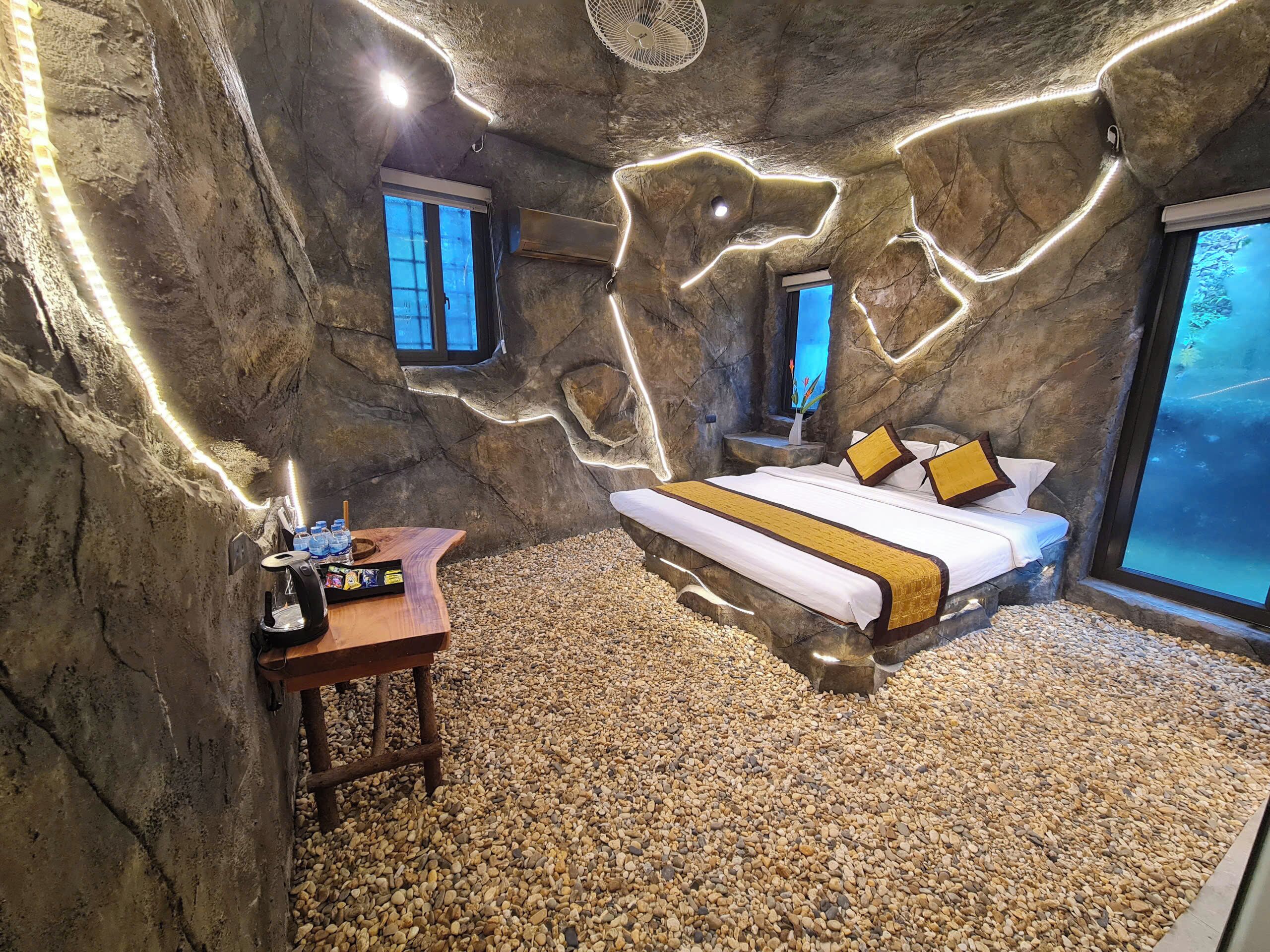 Design Double Room, Resort View | Hypo-allergenic bedding, minibar, desk, laptop workspace