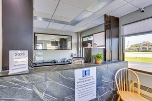 Lobby - Pet-Friendly Studio 2 Mi to Dtwn Sebring! (Sebring)