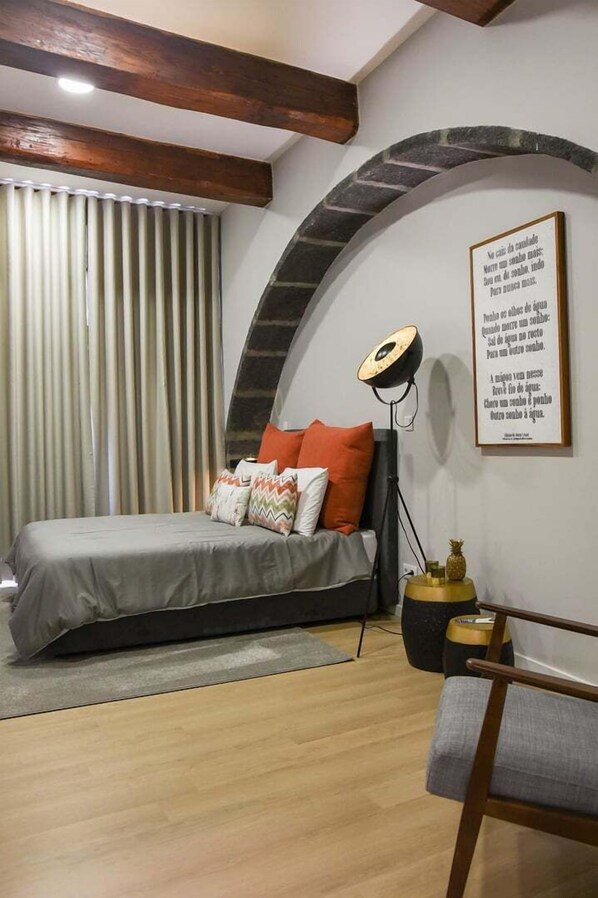 Desk, Internet, bed sheets - GuestReady - Casa das Arcadas - Room 2 (Ponta Delgada)