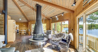 All-Season Adventures! Chicaugon Lakefront Gem