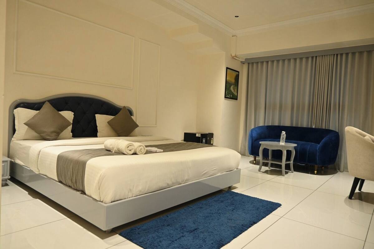 Suite | Tabla de planchar con plancha y wifi gratis