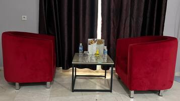 Superior dubbelrum eller tvåbäddsrum | Matservice på rummet