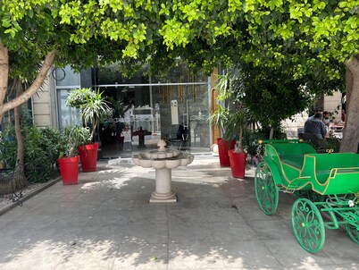 Hotel Pyramides Collection