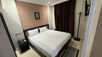 Dubbelrum | Värdeförvaringsskåp på rummet, mörkläggningsgardiner och gratis wi-fi