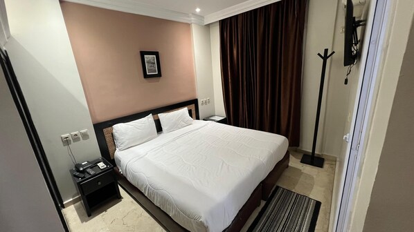 Dubbelrum | Värdeförvaringsskåp på rummet, mörkläggningsgardiner och gratis wi-fi