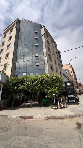 Hotel Pyramides Collection