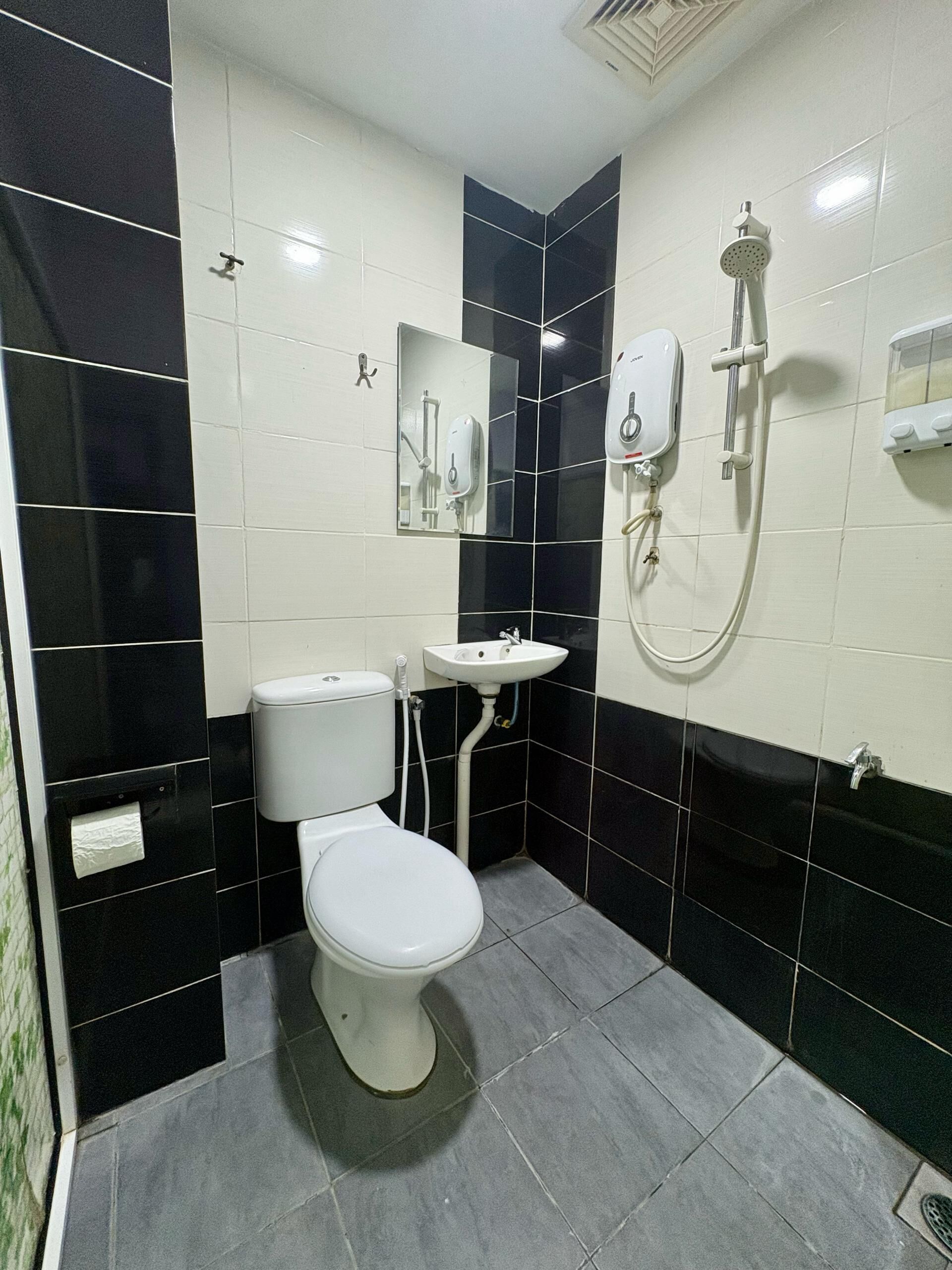 Shower, free toiletries, hair dryer, soap