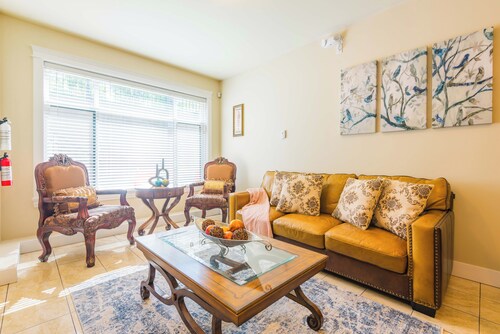 Beach Breeze White Rock