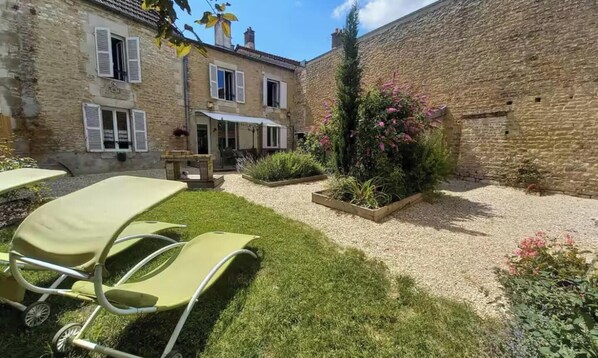 Terrace/patio - Suite Eden private jacuzzi (Chaumont)