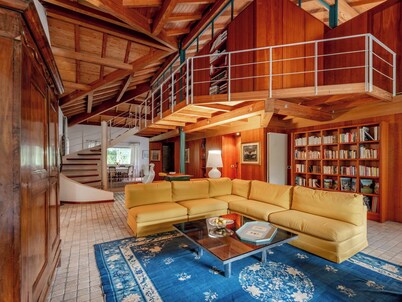 Beautiful  villa for 8 people with WIFI, TV and pets allowed
