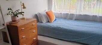 Charming Motueka Getaway With Air-con