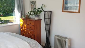 Nhà, 4 phòng ngủ, hiên, quang cảnh vườn | 4 phòng ngủ