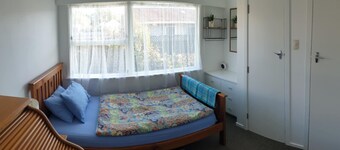 Charming Motueka Getaway With Air-con