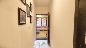 Standard Suite | Free WiFi