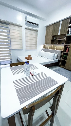 Shared Dormitory, 1 Bedroom, Balcony