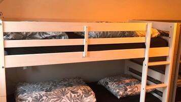 4 chambres, Wi-Fi gratuit, draps fournis