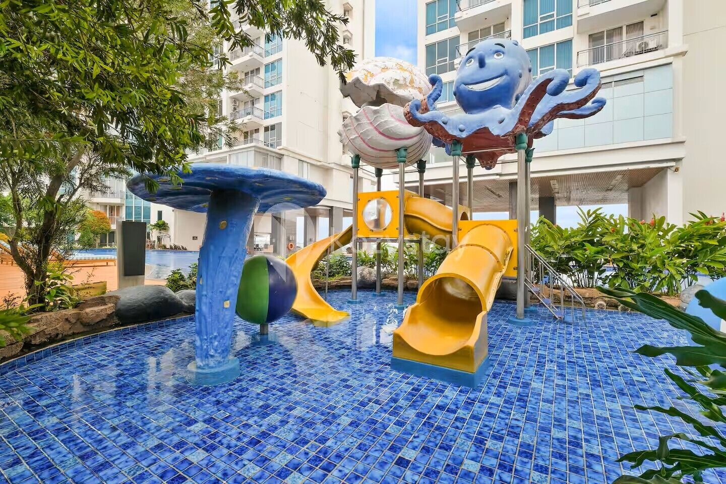 Utomhuspool
