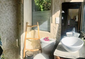 مجففات شعر، مناشف