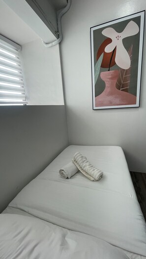 Shared Dormitory, 1 Bedroom, Balcony | 1 bedroom